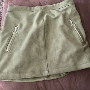 Forever 21 Velvet skirt